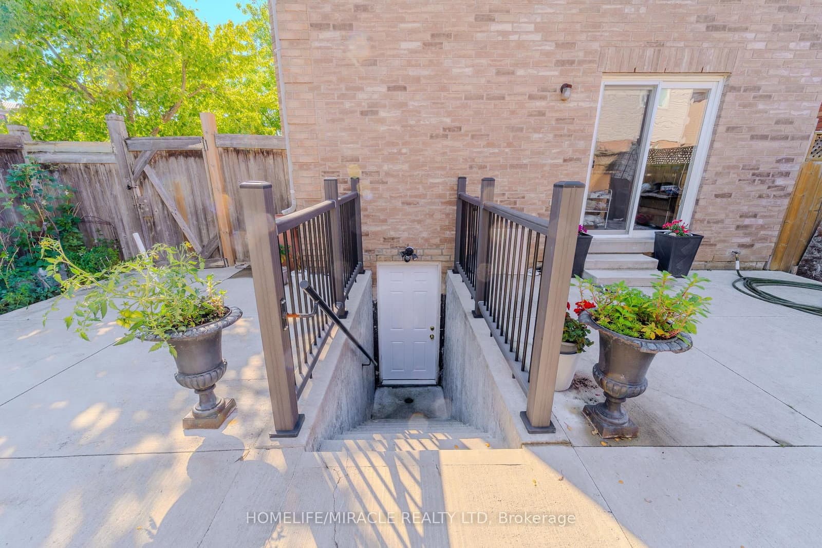 324 Edenbrook Hill Drive thumbnail 26