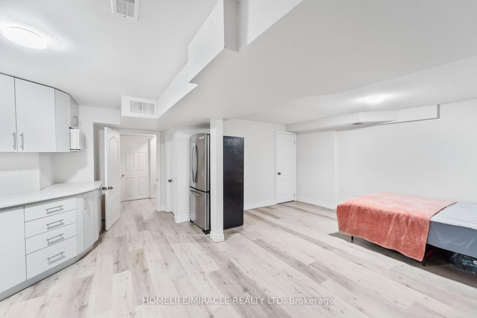 324 Edenbrook Hill Drive thumbnail 30