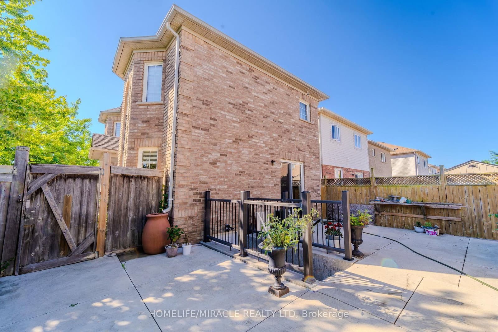 324 Edenbrook Hill Drive thumbnail 36