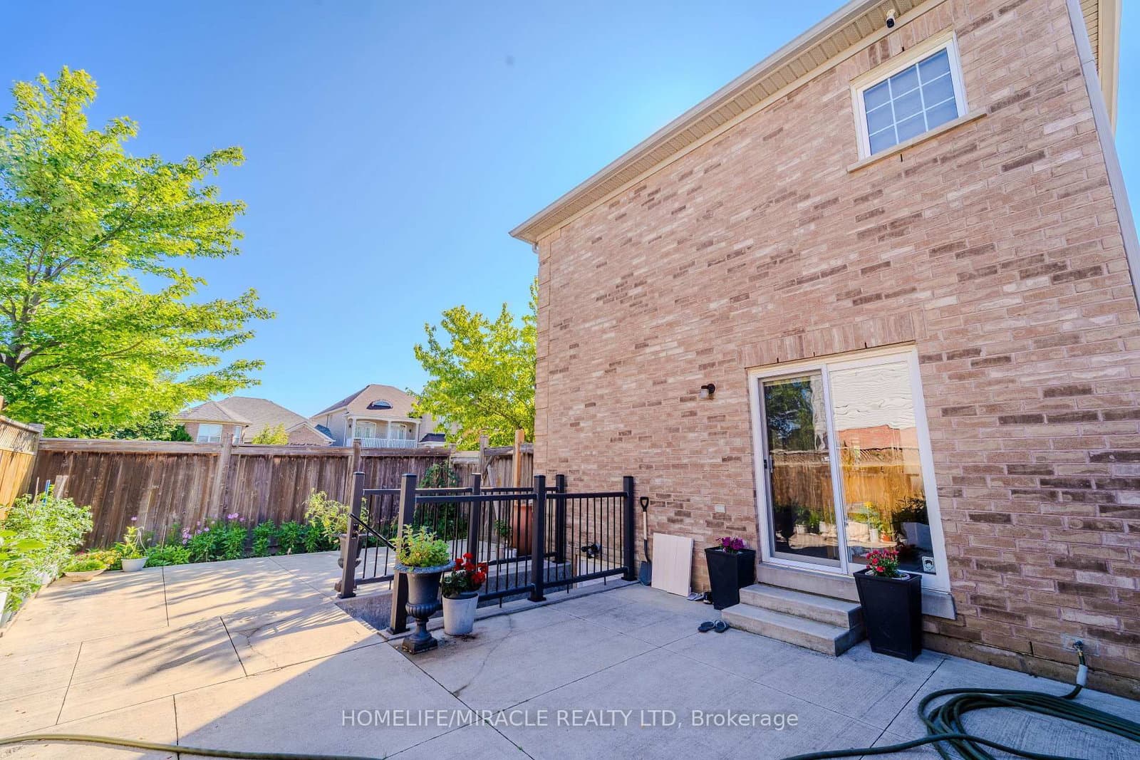 324 Edenbrook Hill Drive thumbnail 37