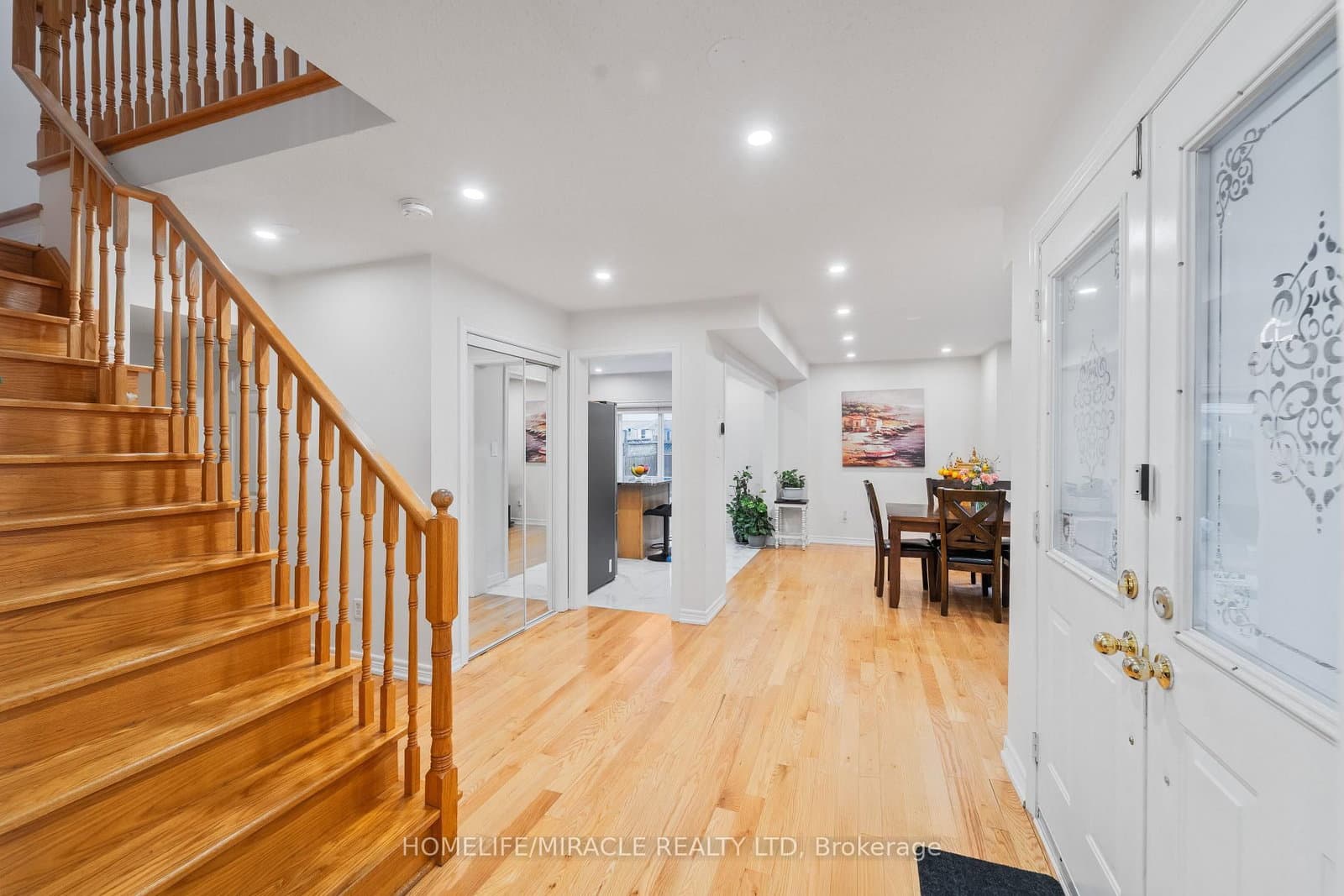 324 Edenbrook Hill Drive thumbnail 9