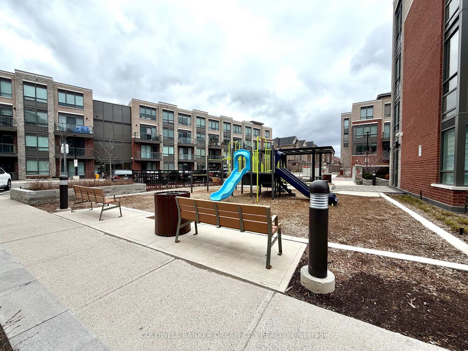 95 Attmar Drive, Unit 113 thumbnail 16