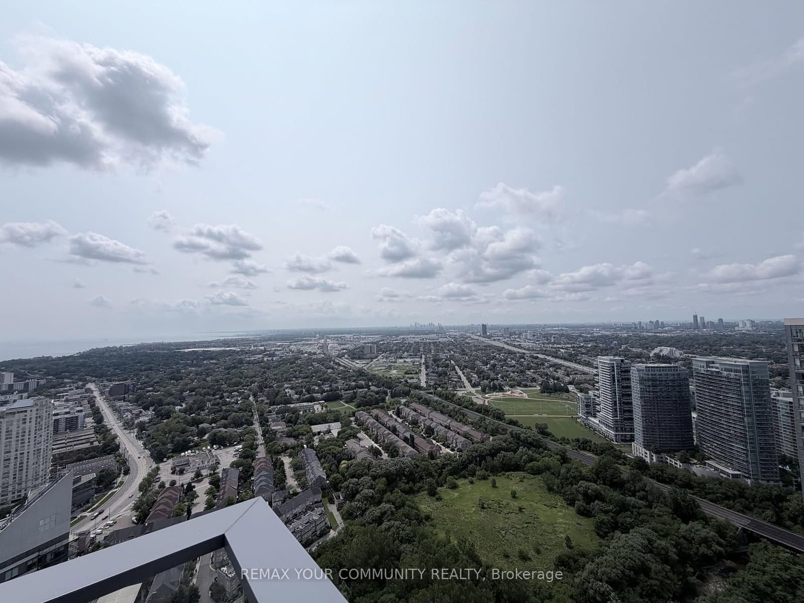 2220 Lakeshore Boulevard, Unit PH2 thumbnail 18