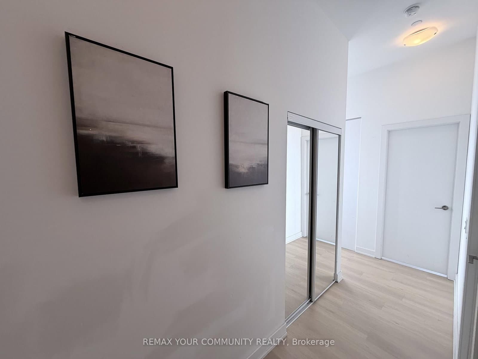 2220 Lakeshore Boulevard, Unit PH2 thumbnail 2