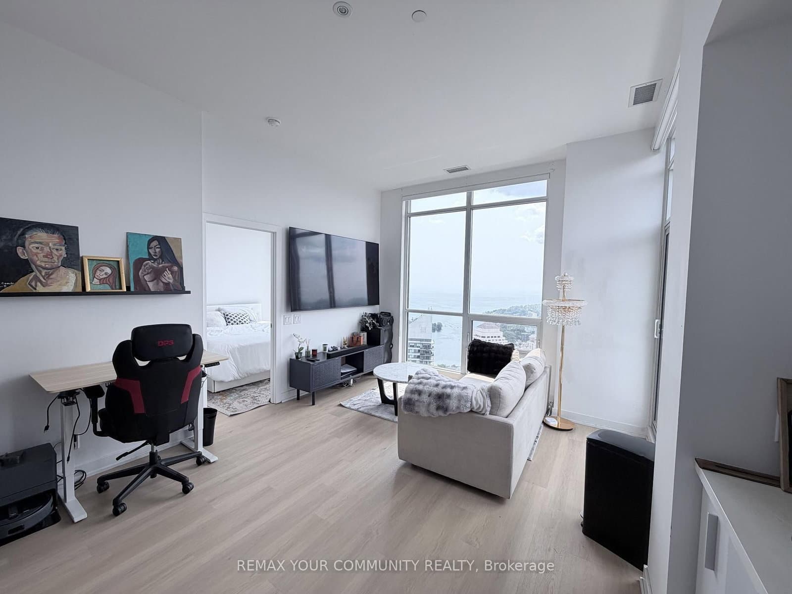 2220 Lakeshore Boulevard, Unit PH2 thumbnail 4
