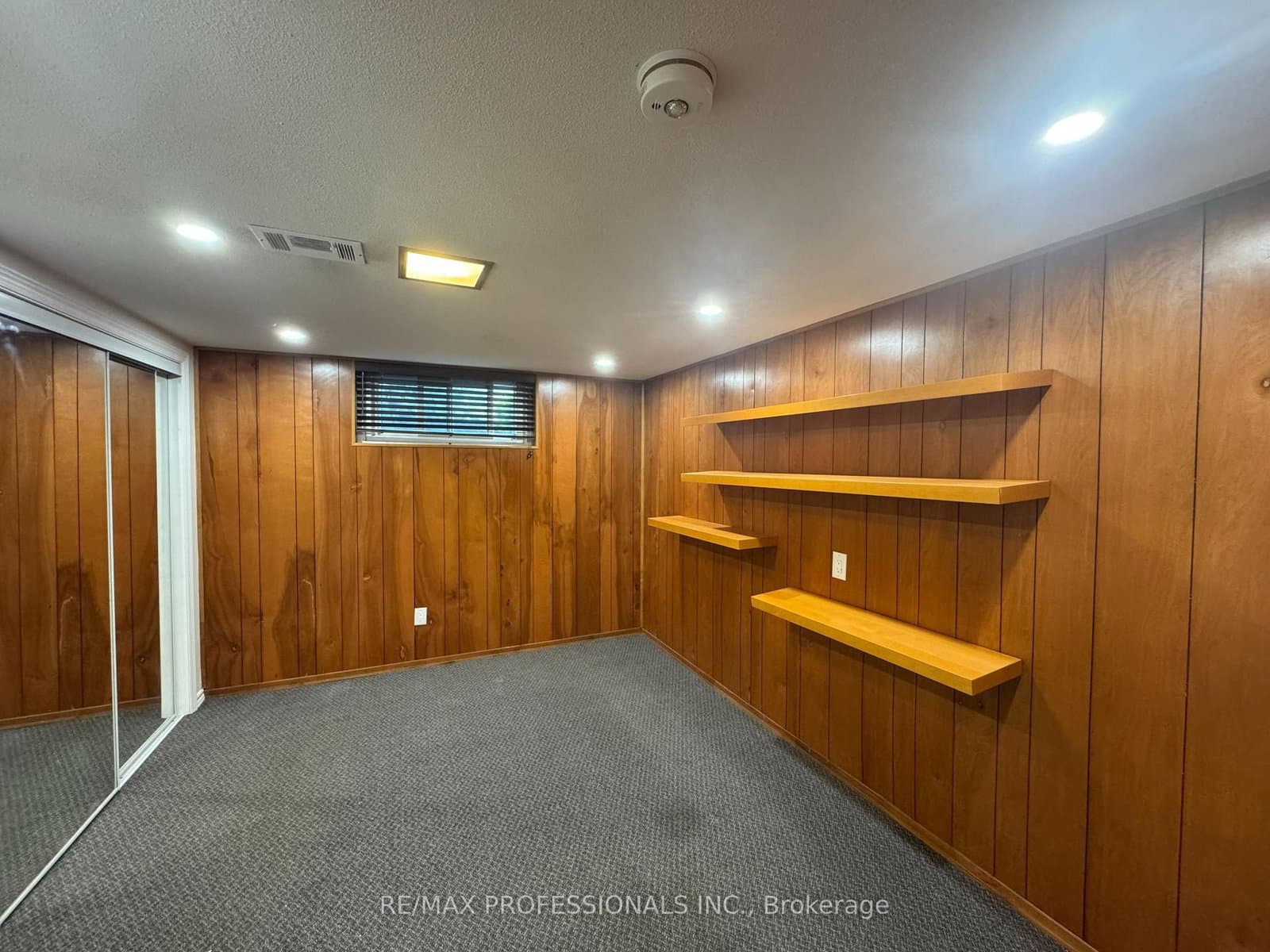 102 Paulart Drive, Unit BSMT thumbnail 13