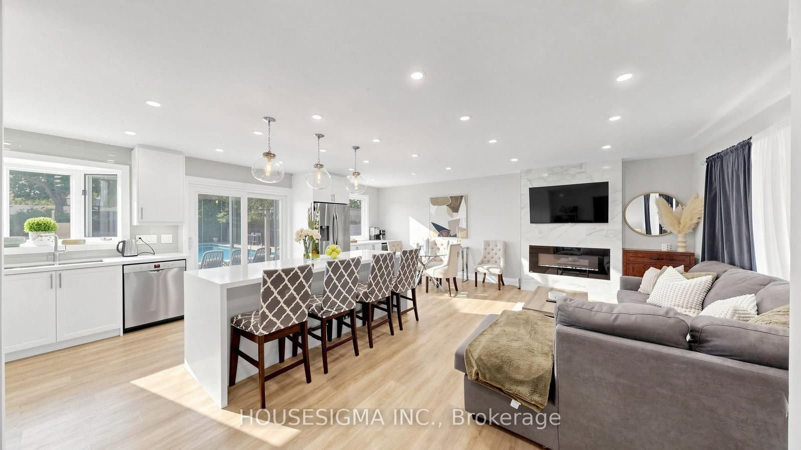 1486 Barker Avenue thumbnail 2