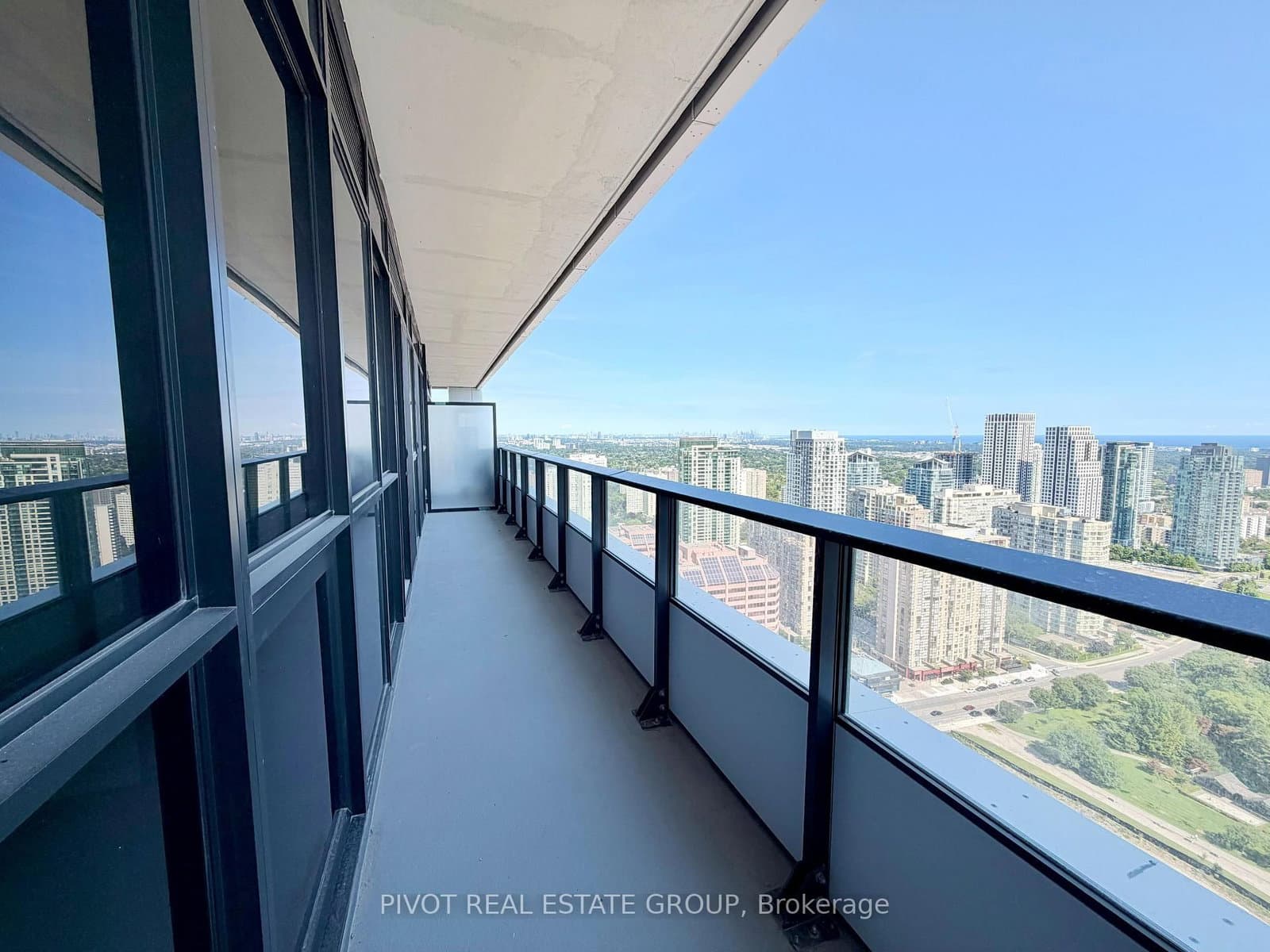 2 Erskine Road, Unit 3403 thumbnail 19