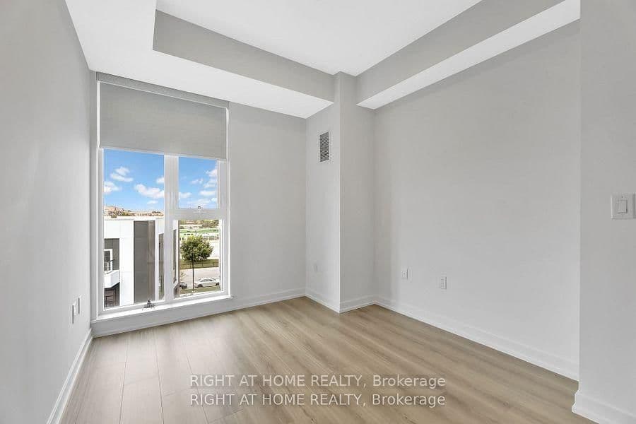 10 LAGERFELD Drive, Unit 401 thumbnail 31