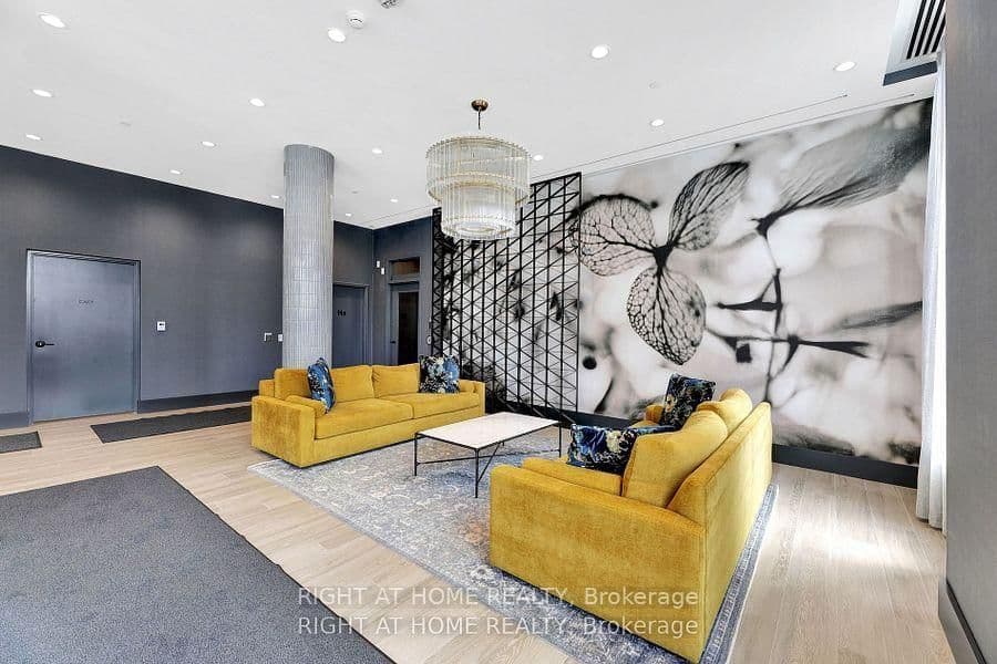 10 LAGERFELD Drive, Unit 401 thumbnail 7
