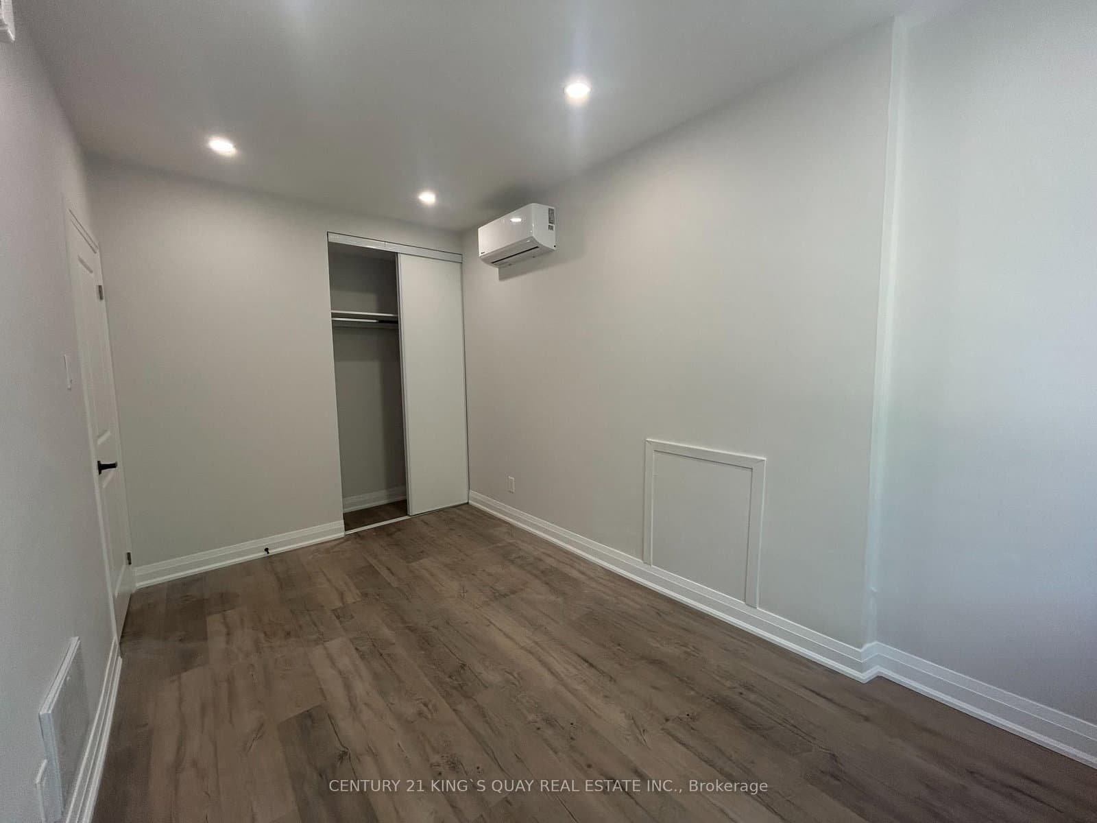 223 Roncesvelles Avenue, Unit 1 thumbnail 15