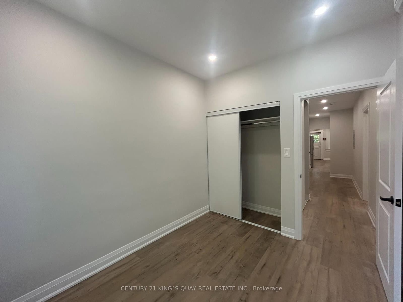 223 Roncesvelles Avenue, Unit 1 thumbnail 17