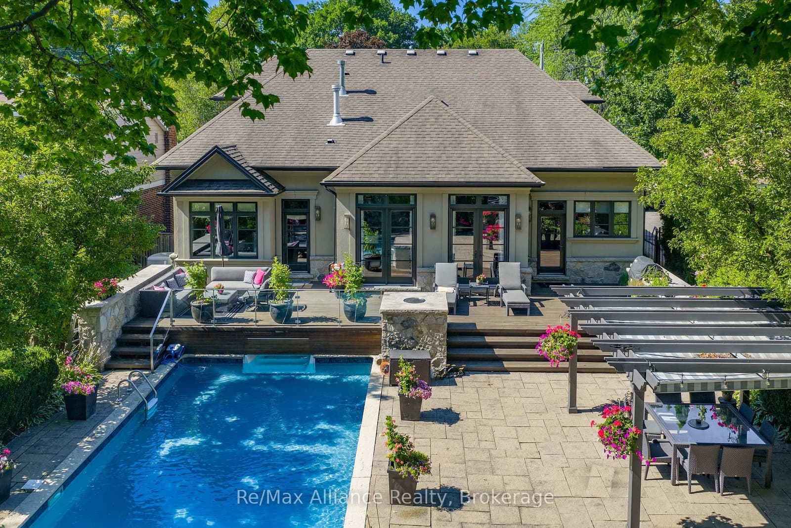 379 River Side Drive thumbnail 3