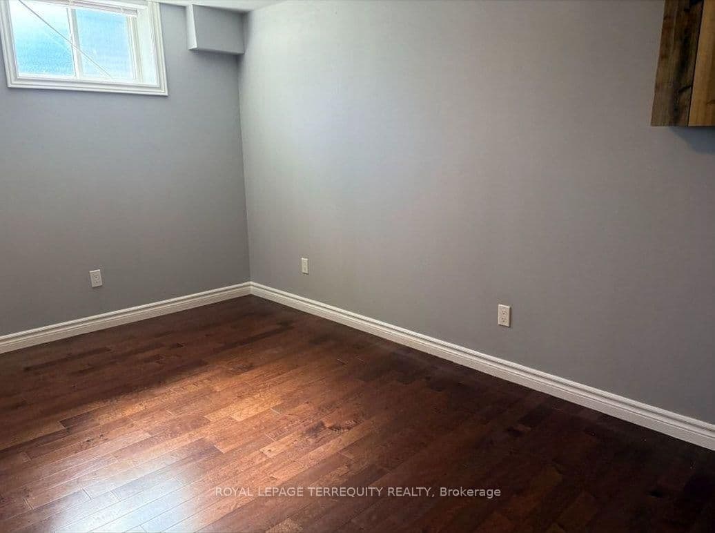 896 Fourth Street, Unit Lower thumbnail 11