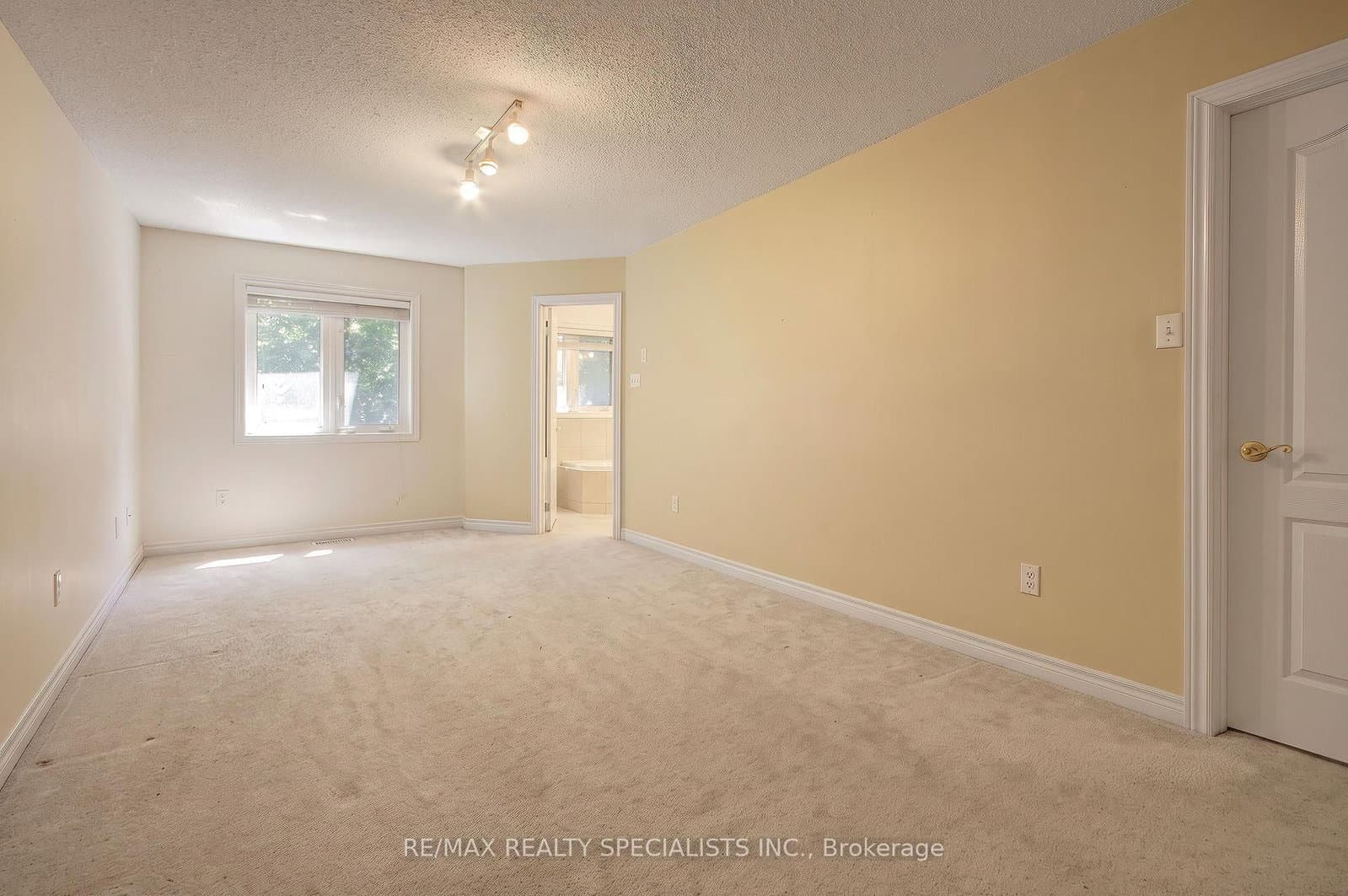 6629 Blackheath Ridge thumbnail 12