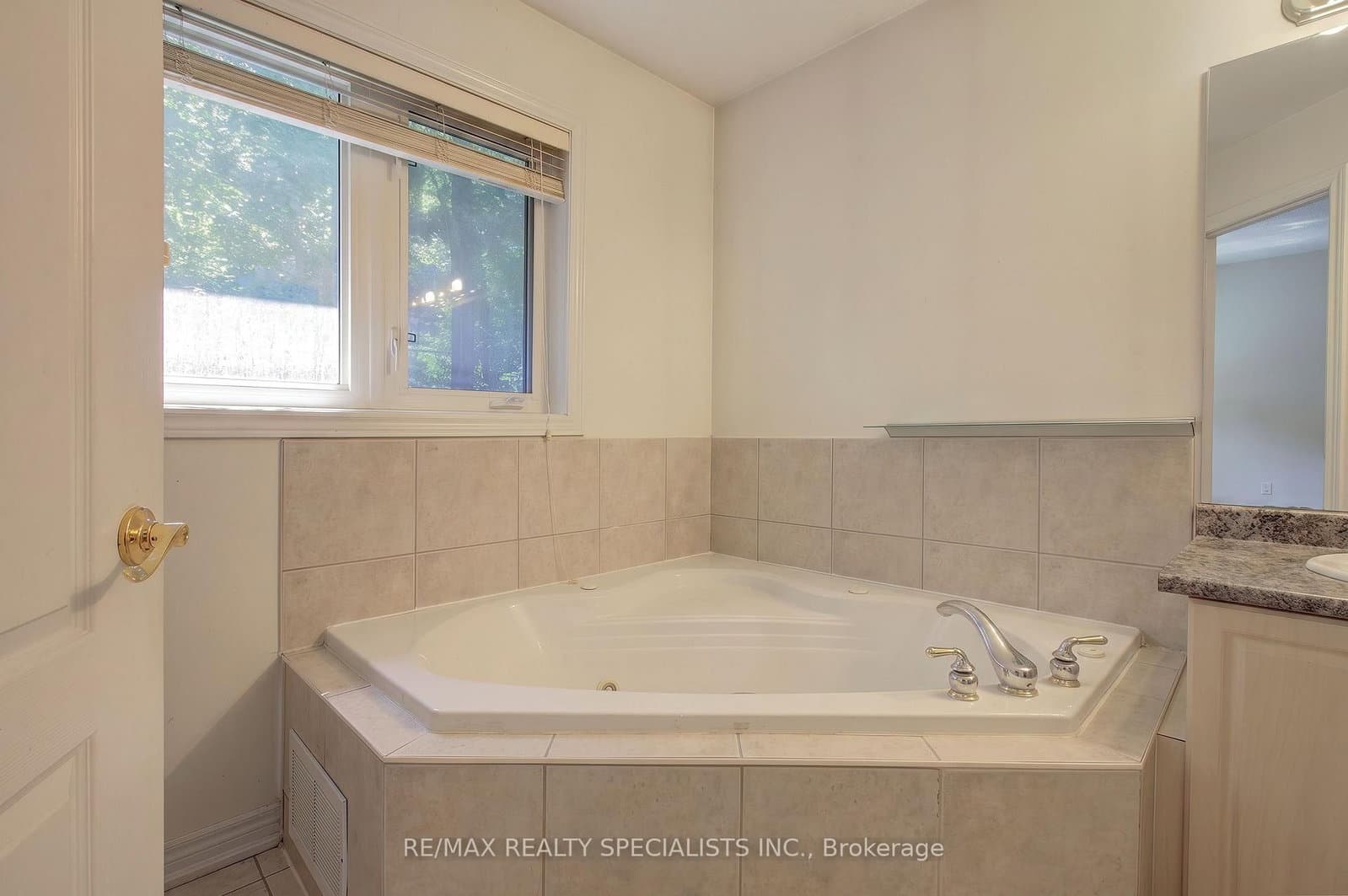 6629 Blackheath Ridge thumbnail 14