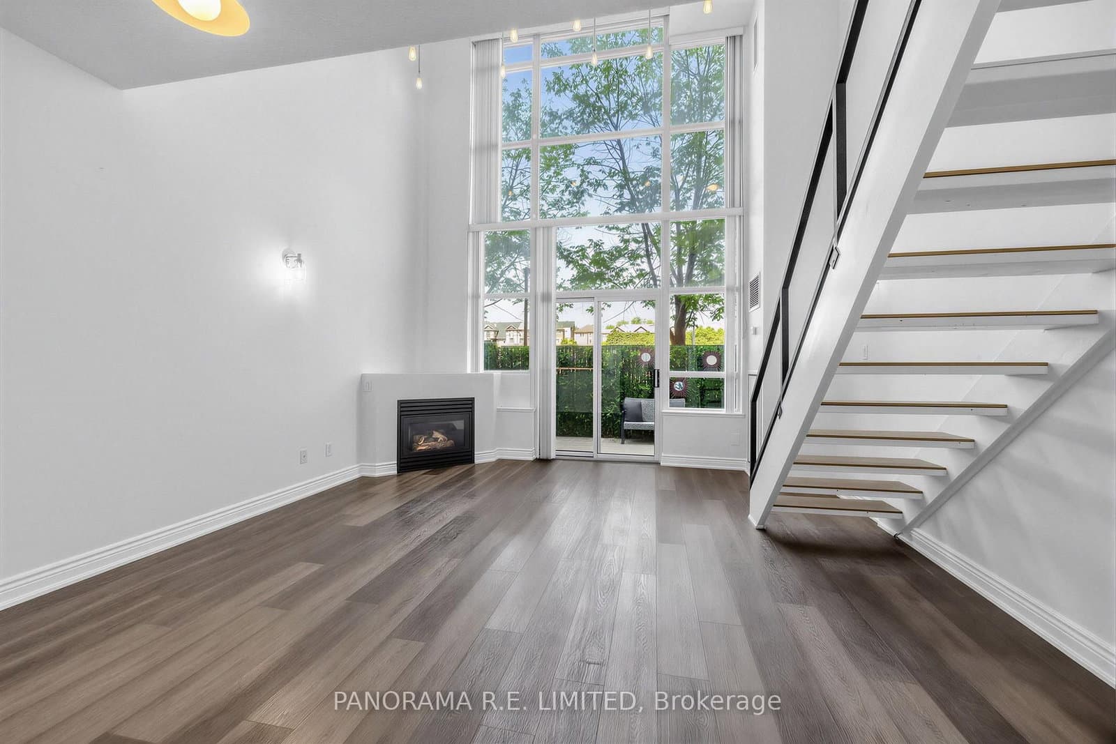 200 Manitoba Street, Unit 122 - Image 1