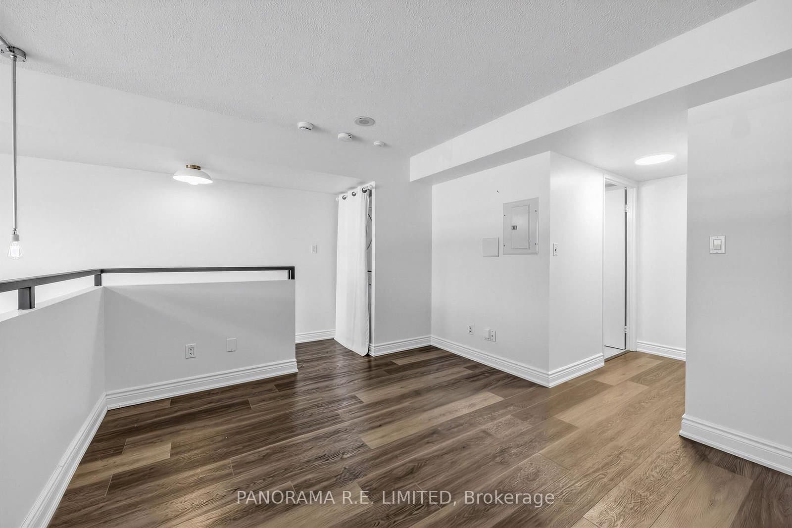 200 Manitoba Street, Unit 122 thumbnail 7