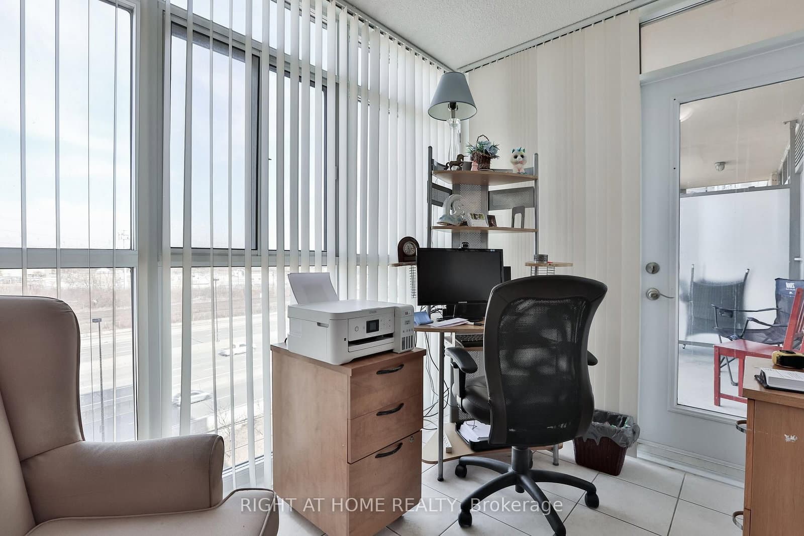 3 Marine Parade Drive, Unit 707 thumbnail 7