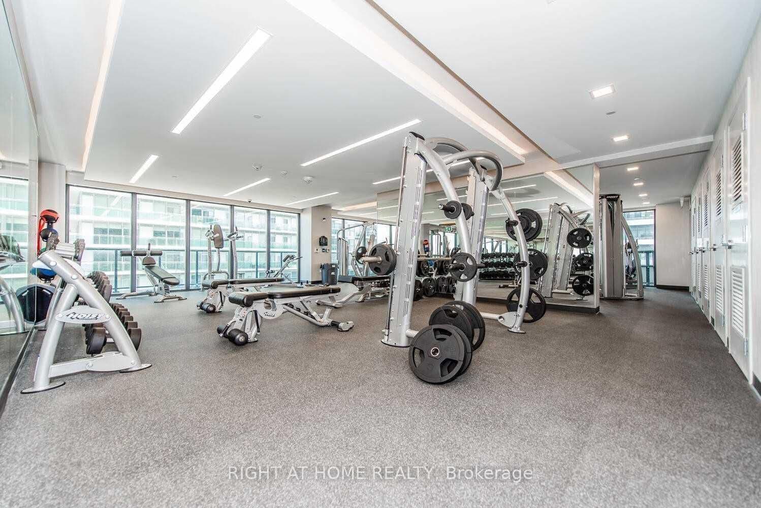 30 Shore Breeze Dr Drive, Unit 5604 thumbnail 15
