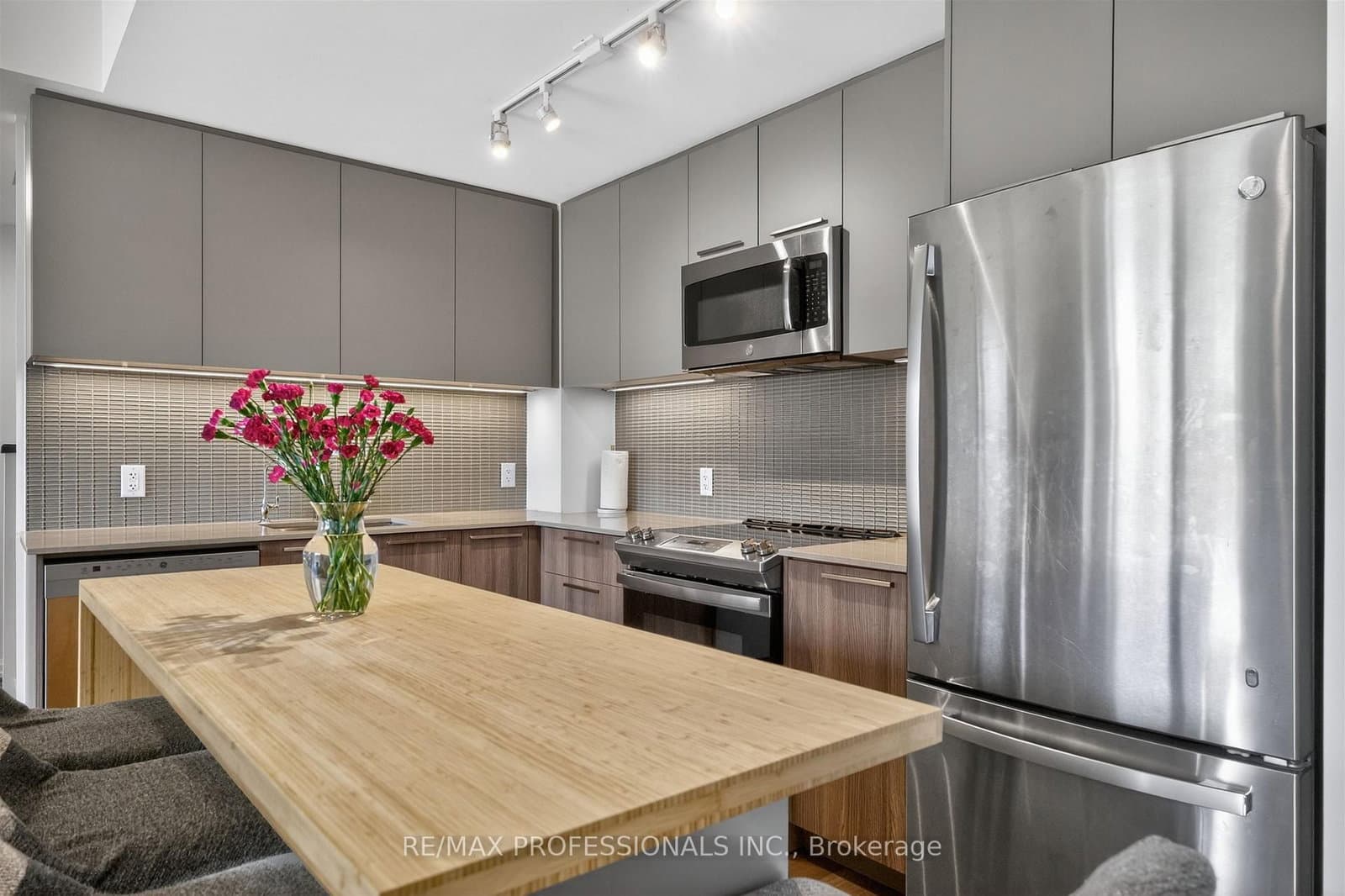 10 Brin Drive, Unit TH48 thumbnail 9