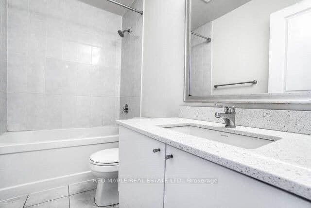 55 Eglinton Avenue W, Unit 2010 thumbnail 12