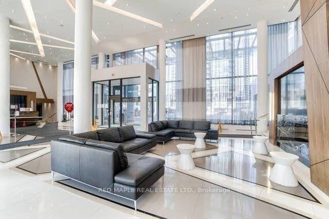 55 Eglinton Avenue W, Unit 2010 thumbnail 13
