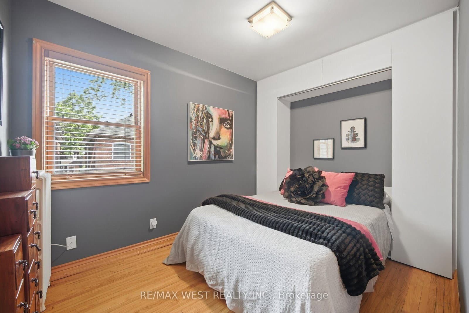 151 Jane Street thumbnail 24