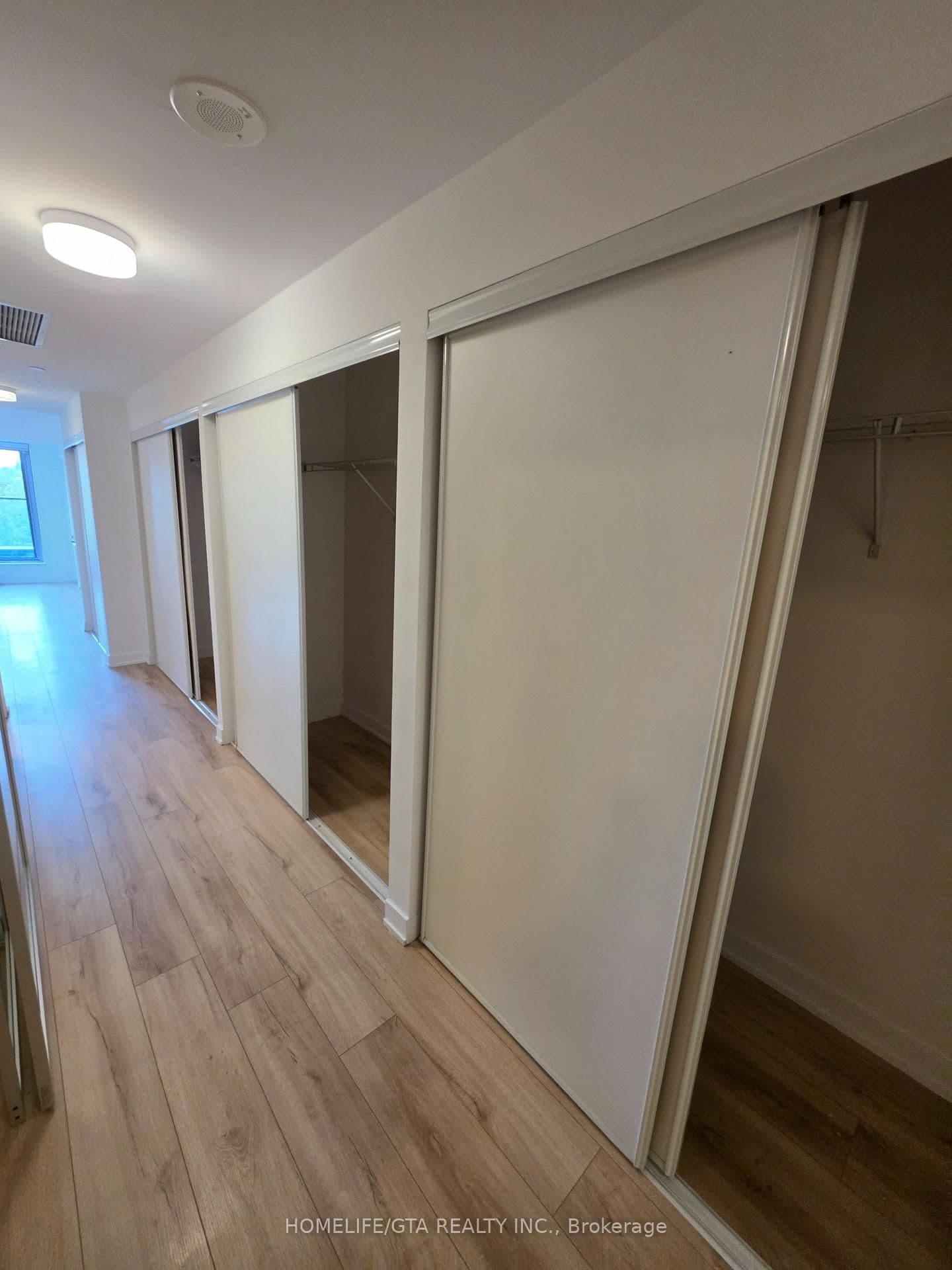 2433 Dufferin Street, Unit 208 thumbnail 12