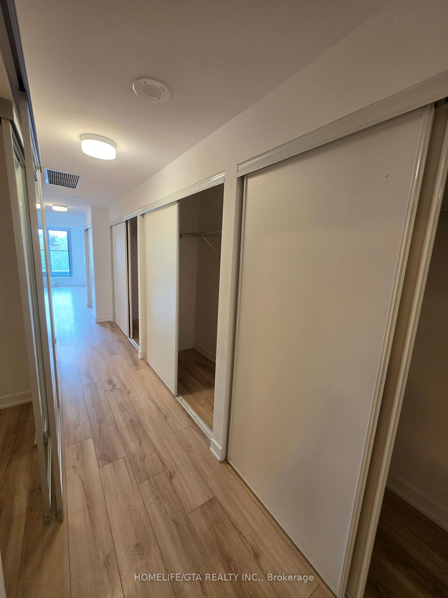 2433 Dufferin Street, Unit 208 thumbnail 13