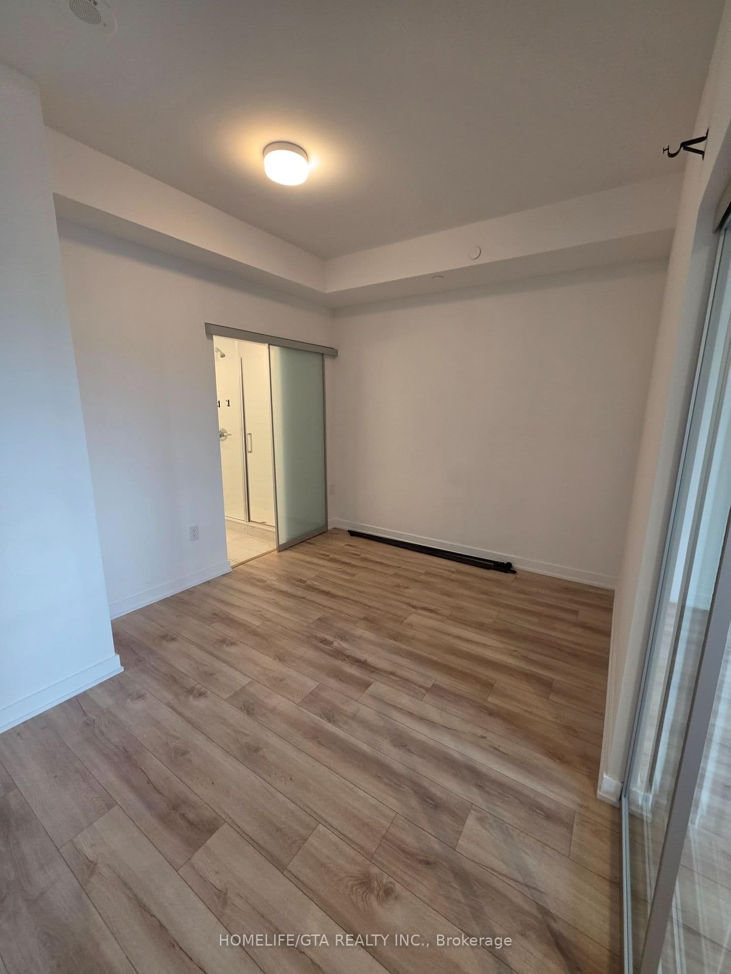 2433 Dufferin Street, Unit 208 thumbnail 24