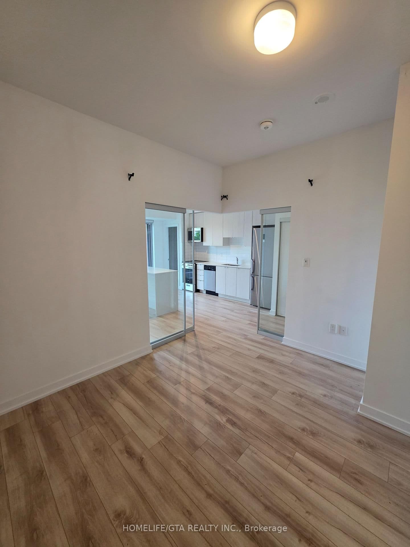 2433 Dufferin Street, Unit 208 thumbnail 29