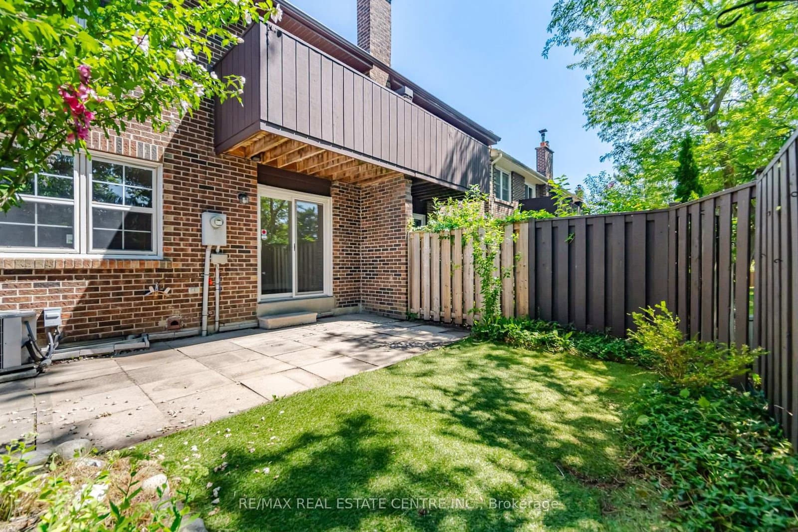 1951 Rathburn Road E, Unit 177 thumbnail 33