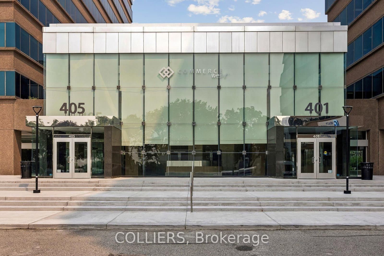 405 The West Mall, Unit 905 thumbnail 2