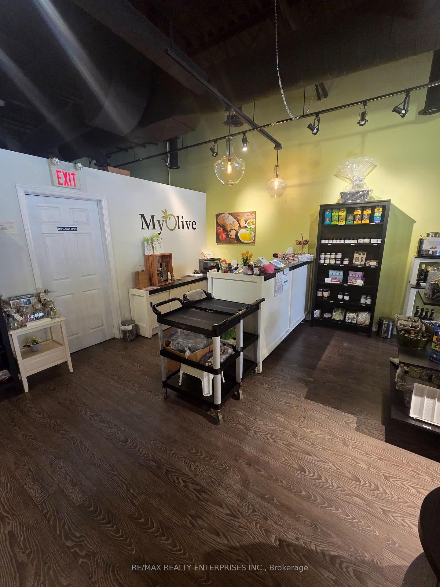 141 Lakeshore Road E, Unit 5 thumbnail 13