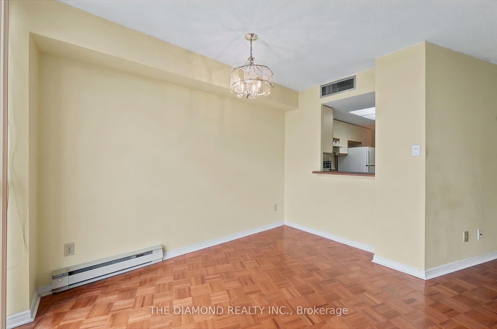 1360 Rathburn Road E, Unit 1805 thumbnail 9