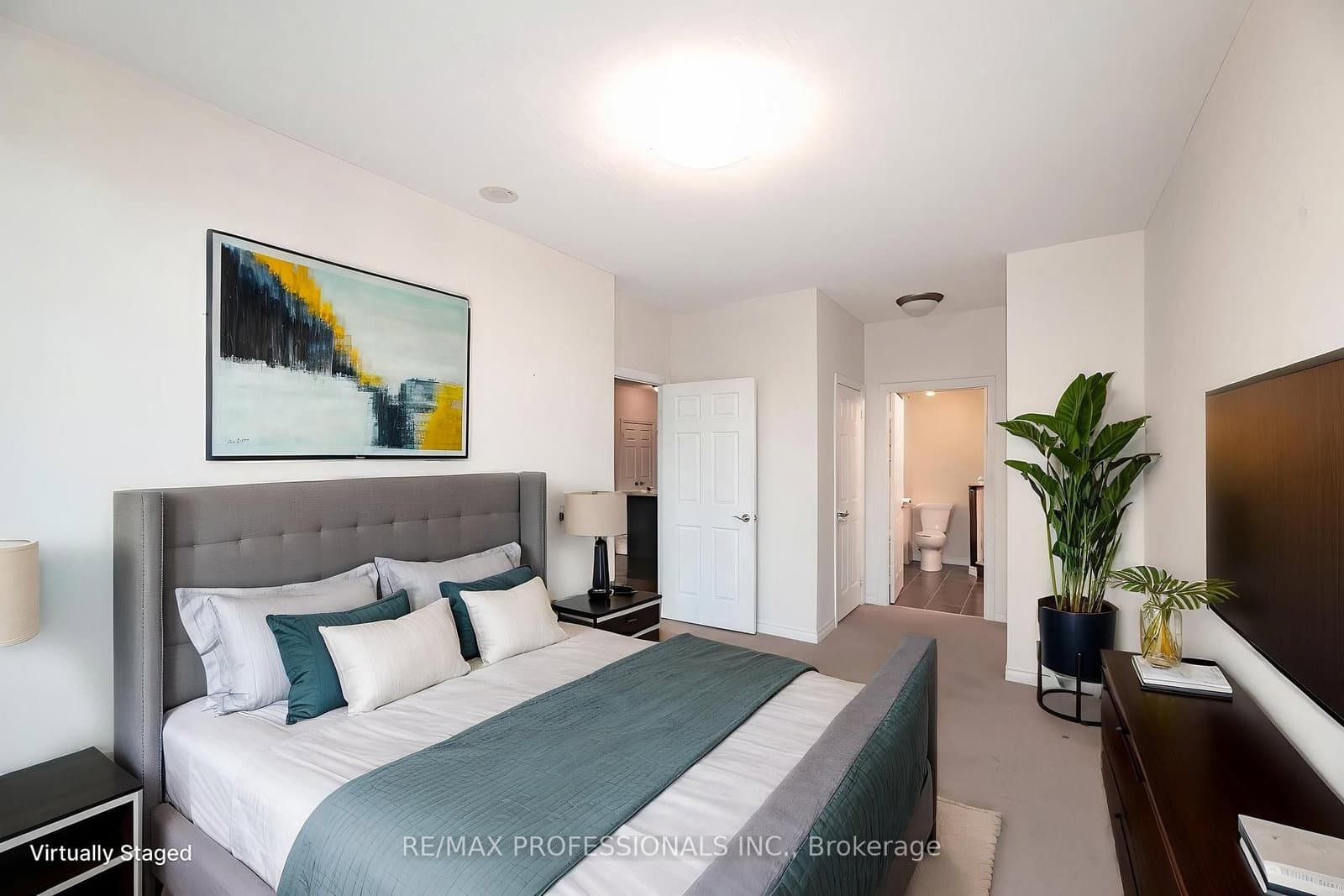 1135 Royal York Road, Unit 312 thumbnail 14