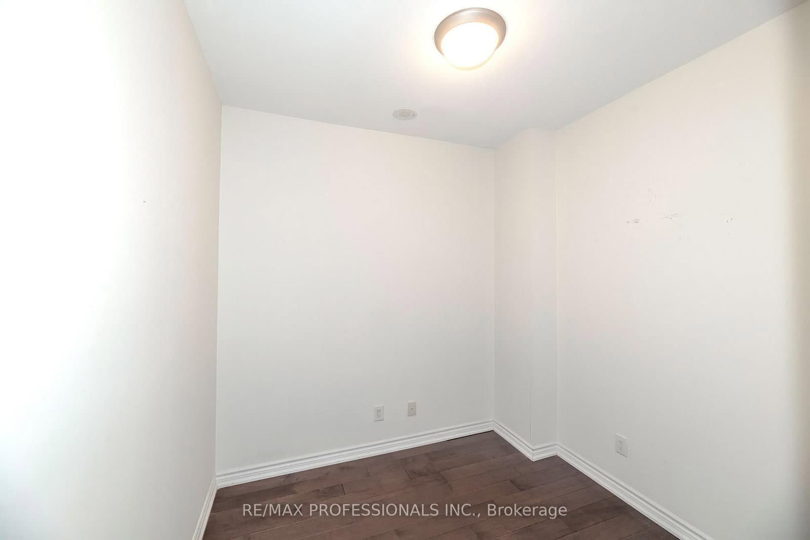 1135 Royal York Road, Unit 312 thumbnail 25
