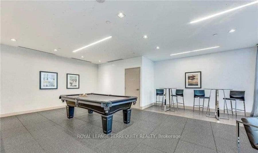 75 Eglinton Avenue W, Unit 2307 thumbnail 14