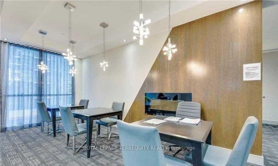 75 Eglinton Avenue W, Unit 2307 thumbnail 17