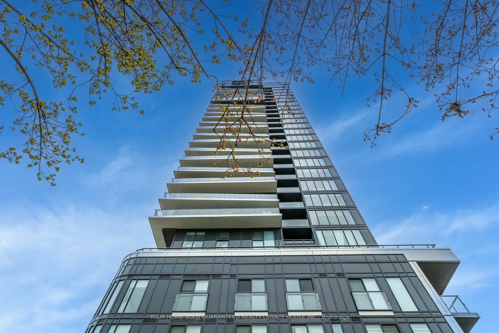 370 Martha Street, Unit 1805 thumbnail 2