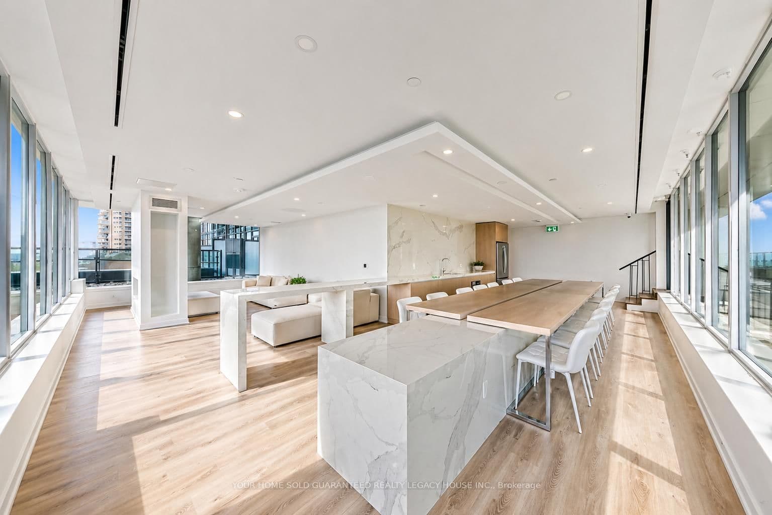 370 Martha Street, Unit 1805 thumbnail 24