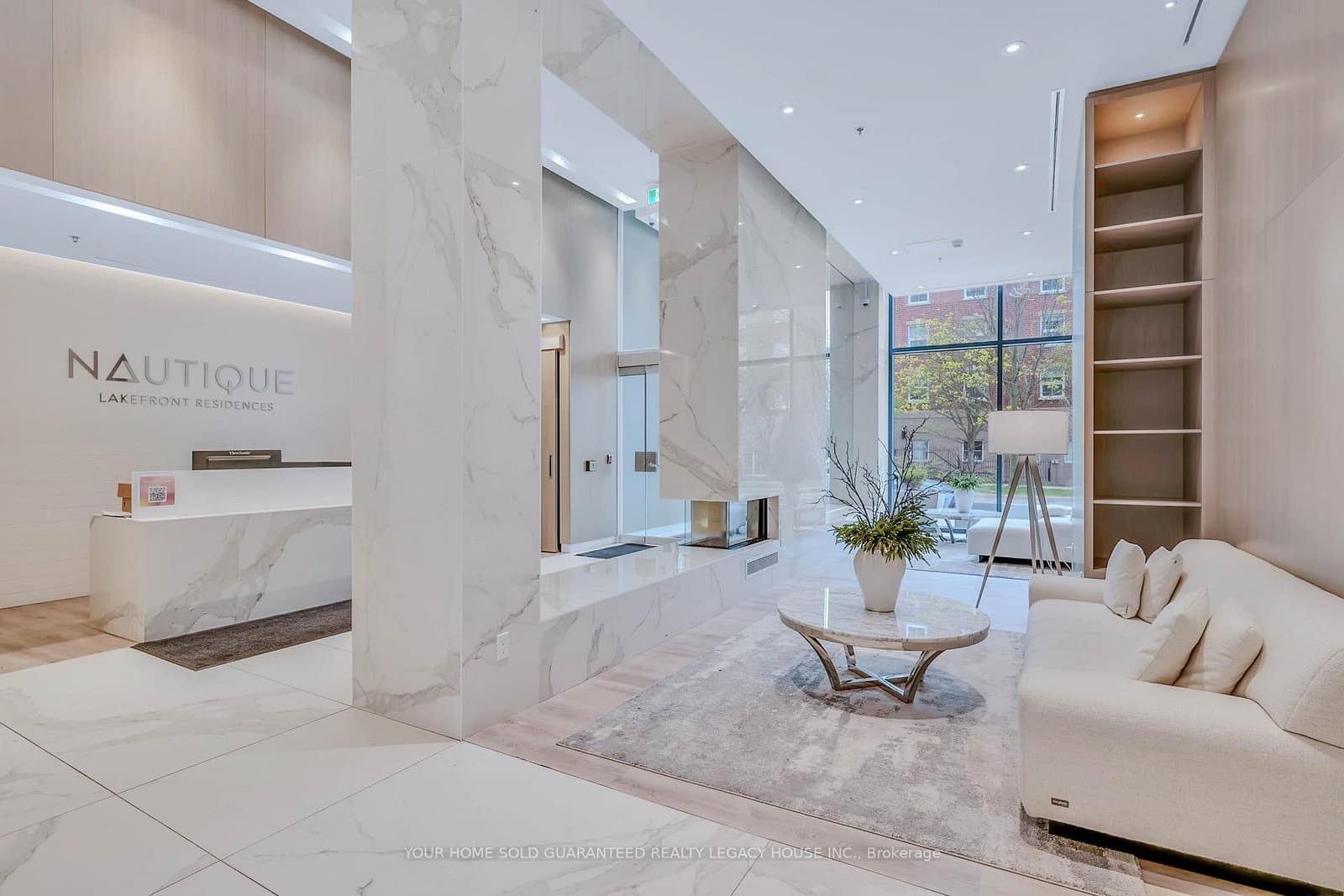 370 Martha Street, Unit 1805 thumbnail 3