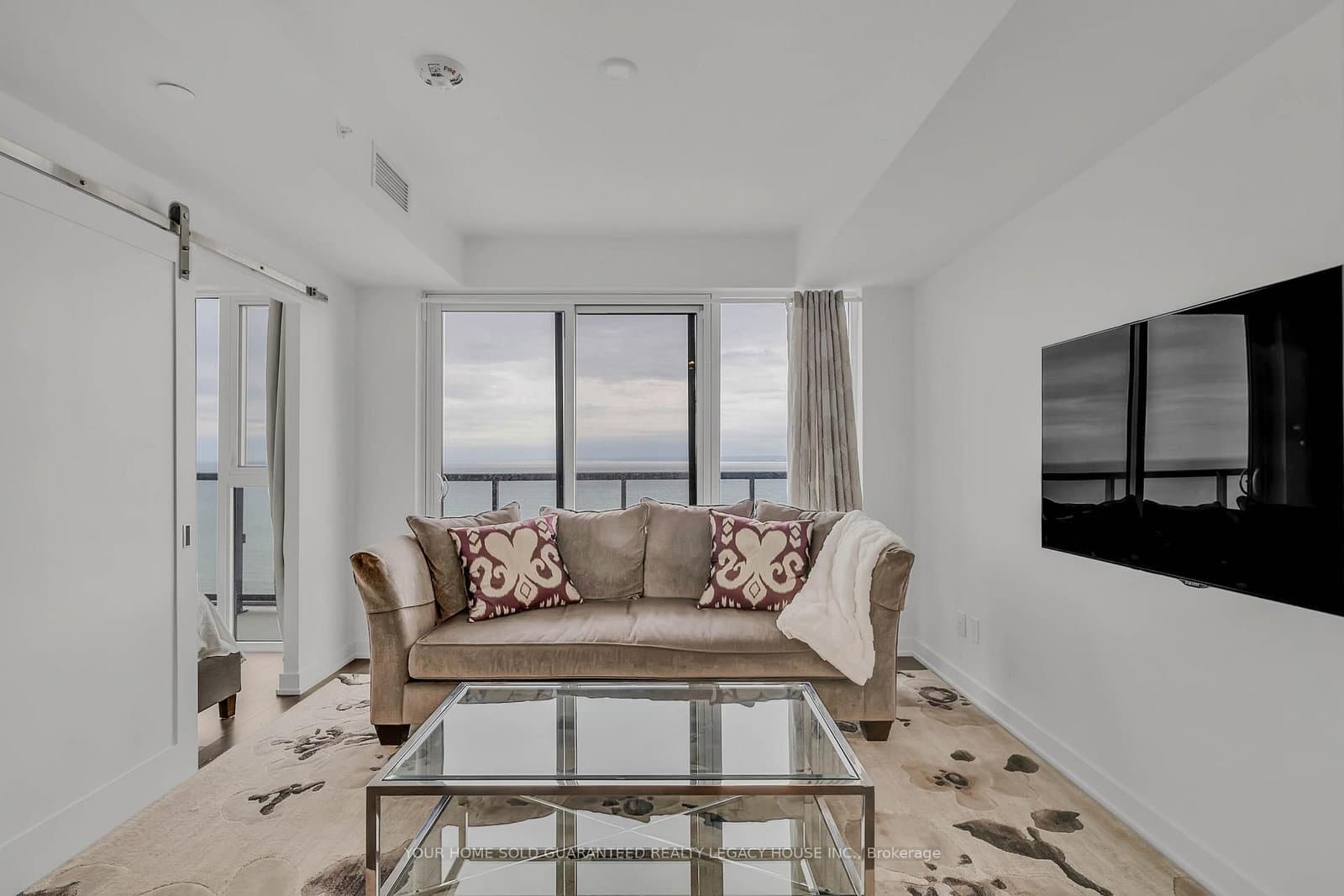 370 Martha Street, Unit 1805 thumbnail 8