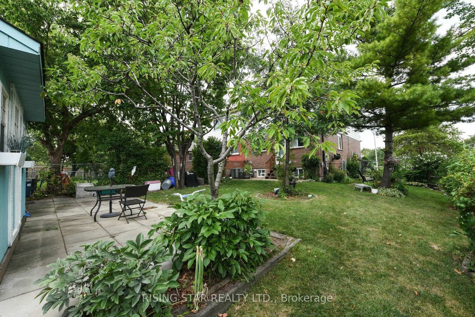3295 Chipley Crescent thumbnail 40