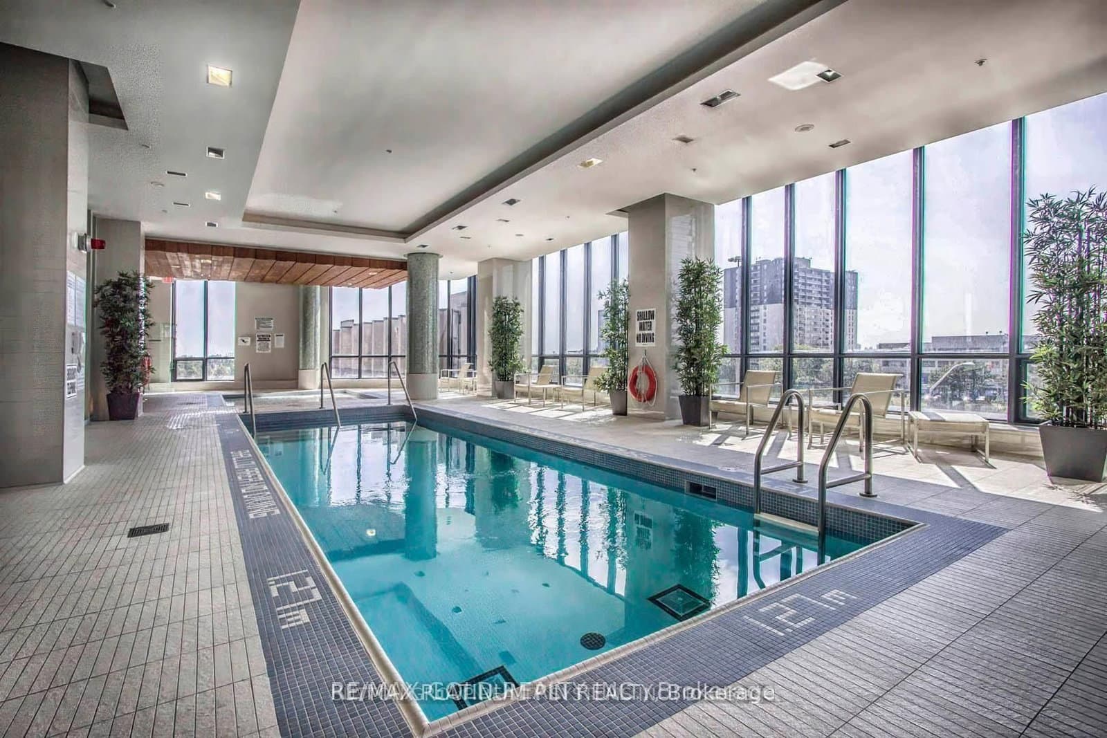 9 Valhalla Inn Road, Unit 2405 thumbnail 8