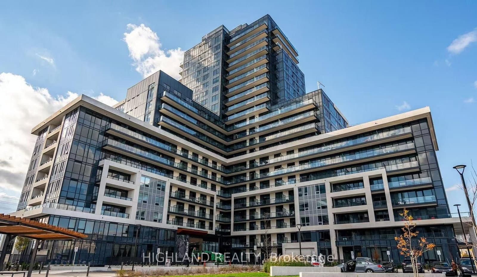3220 William Coltson Avenue, Unit 2006