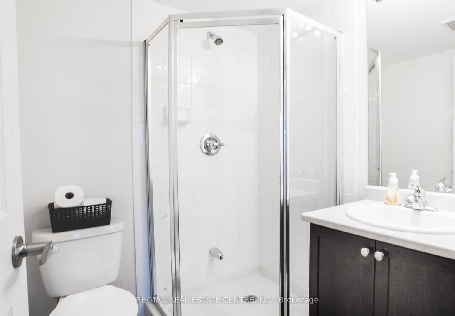 250 Sunny Meadow Boulevard, Unit 77 thumbnail 32