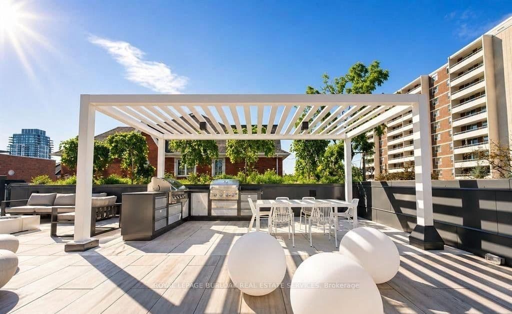 370 Martha Street, Unit 311 thumbnail 2