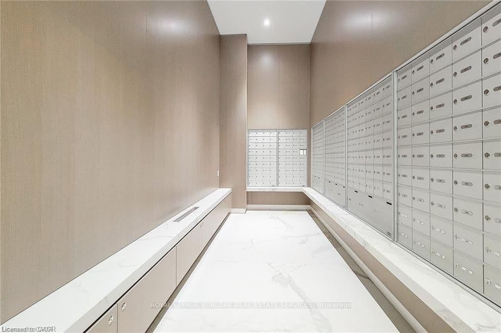 370 Martha Street, Unit 311 thumbnail 5